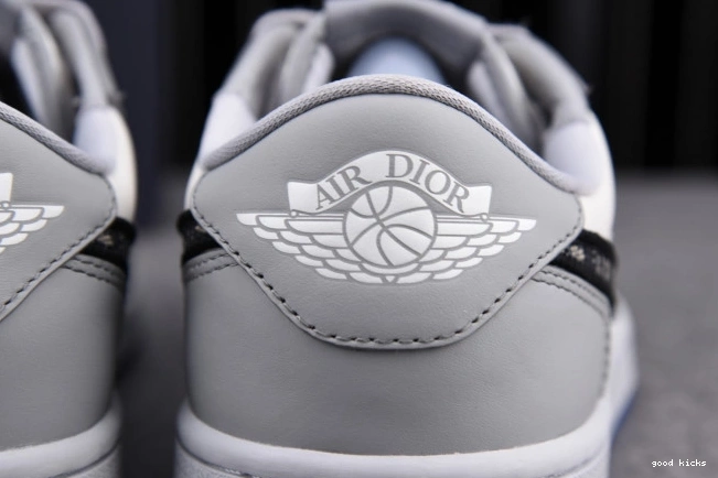 Cheap X CN8607-002 shoe 1 box) (DR OG JORDAN DR LOW 0707